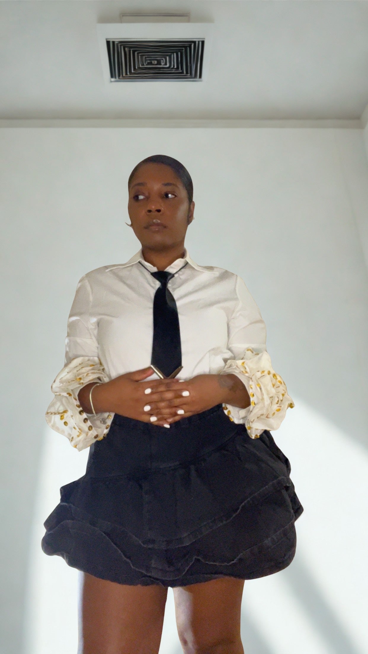 Ruffle my sleeves blouse with tie