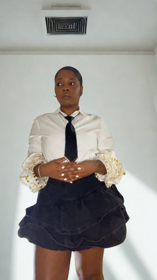 Ruffle my sleeves blouse with tie