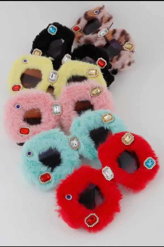 BoldStyle Furries – Statement Jewel Shades